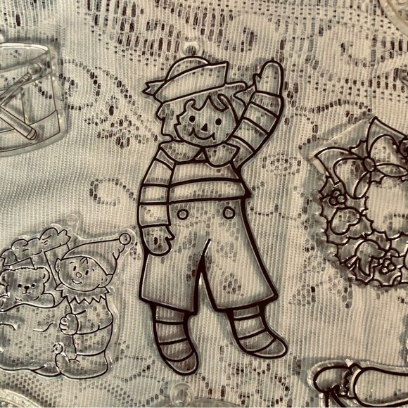 Acrylic Suncatchers Assorted  Holiday Raggedy Ann Andy Dinosaurs Kids Crafts - Picture 5 of 12